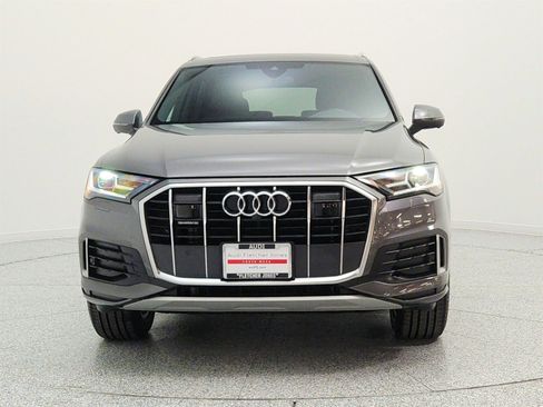 Used 2023 Audi Q7 2.0T Premium w/ Convenience Package AWD/4WD image 2