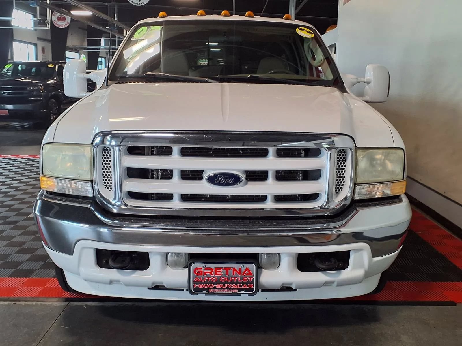 Used 2003 Ford F350 Lariat RWD image 3