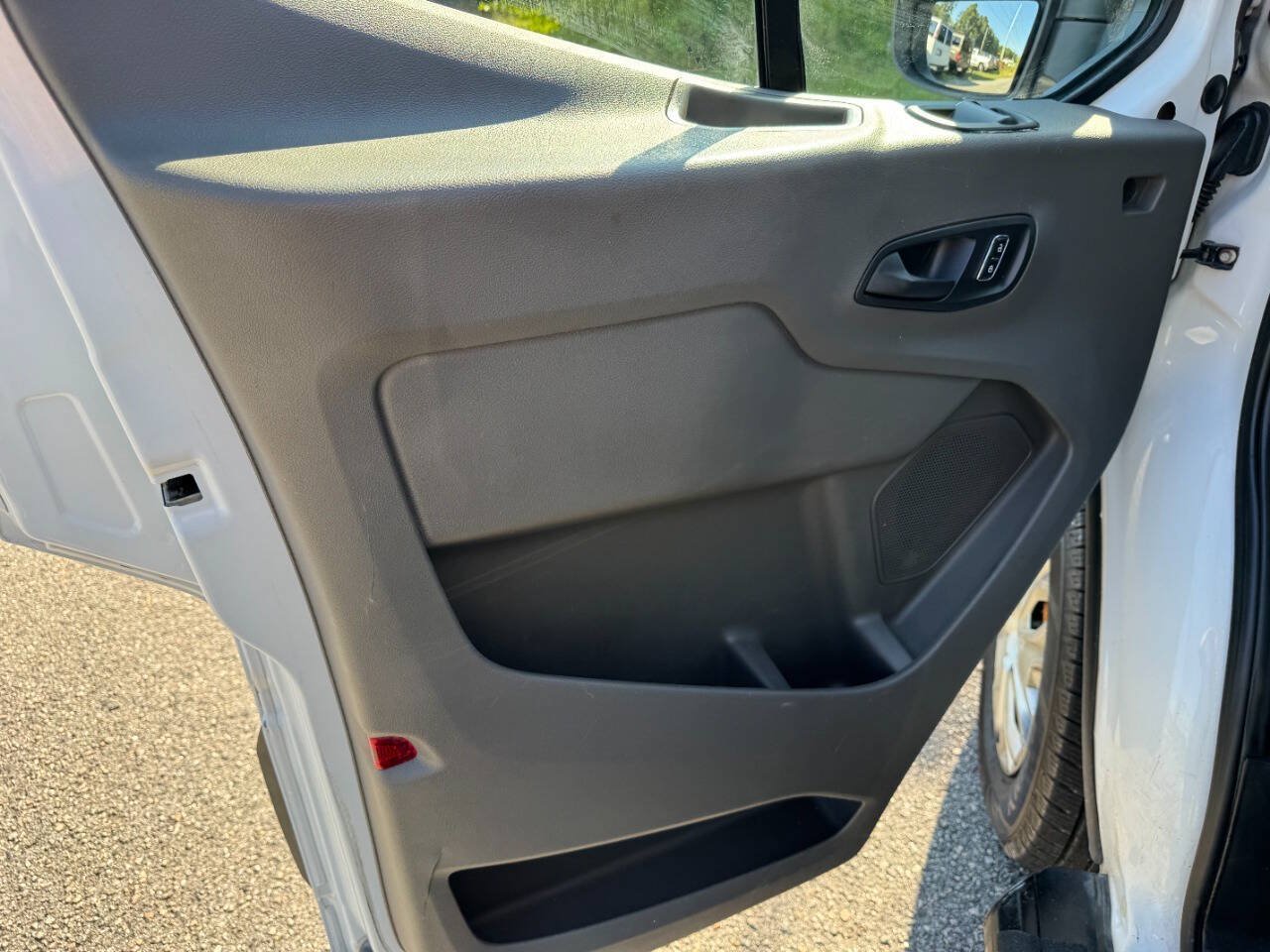 Used 2022 Ford Transit 250 Low Roof w/ Exterior Upgrade Package RWD image 39