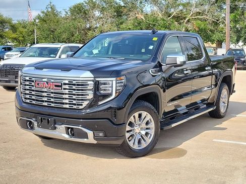 Used 2025 GMC Sierra 1500 Denali AWD/4WD image 31