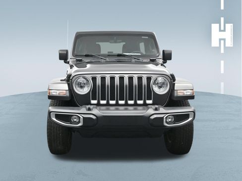 Used 2021 Jeep Wrangler Unlimited Sahara AWD/4WD image 2