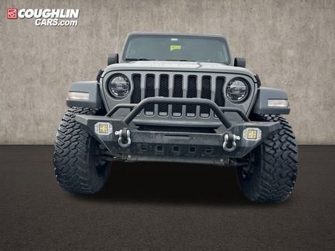 Used 2020 Jeep Wrangler Unlimited Sport image 2