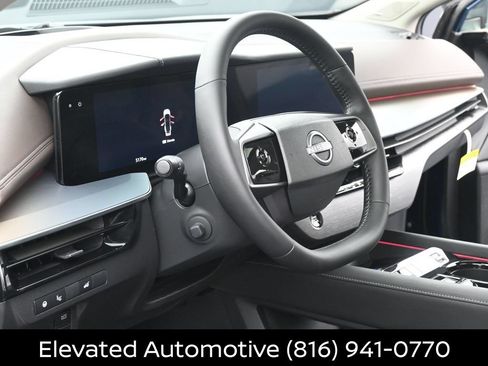 Certified 2026 Nissan Murano Platinum w/ Cargo Package AWD/4WD image 16