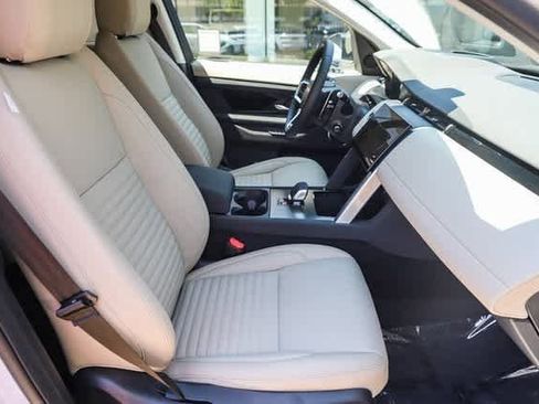 New 2024 Land Rover Discovery Sport S image 17