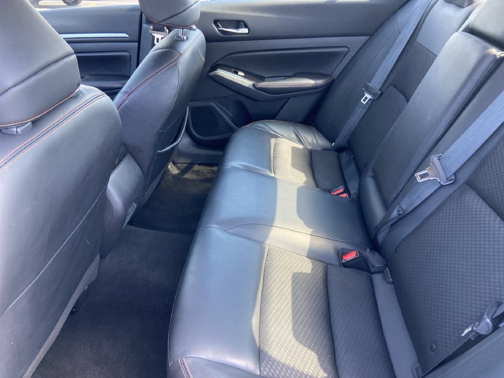 Used 2024 Nissan Altima 2.5 SR FWD image 20