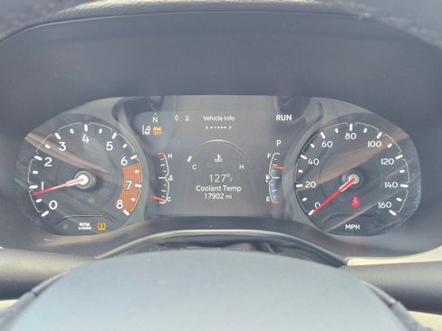 Used 2025 Jeep Compass Limited AWD/4WD image 32