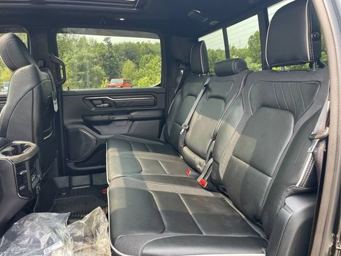 Used 2025 RAM 1500 Limited AWD/4WD image 11