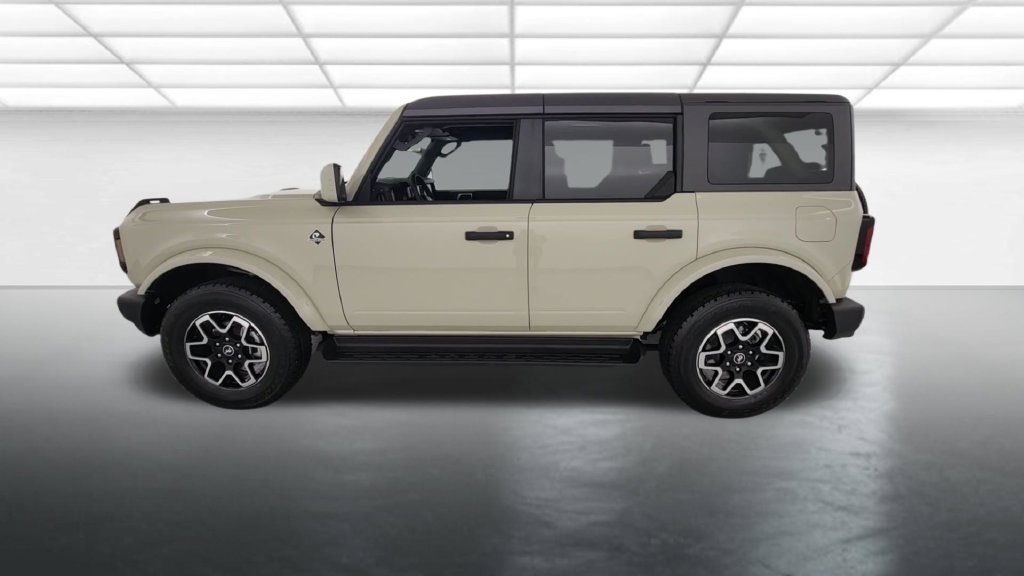 New 2026 Ford Bronco Outer Banks AWD/4WD image 4