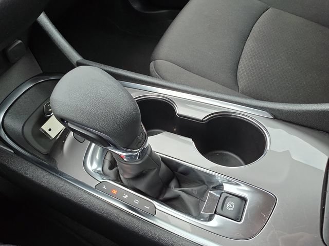 Used 2025 Chevrolet Malibu LT FWD image 32
