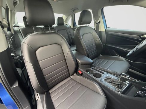 Used 2023 Volkswagen Jetta SE FWD image 21