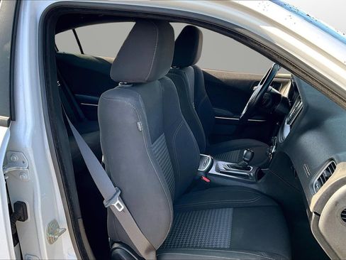 Used 2023 Dodge Charger SXT image 7