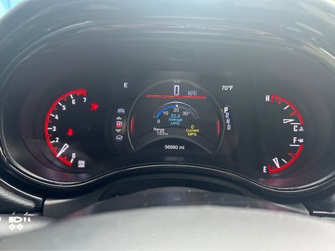 Used 2021 Dodge Durango SXT image 7