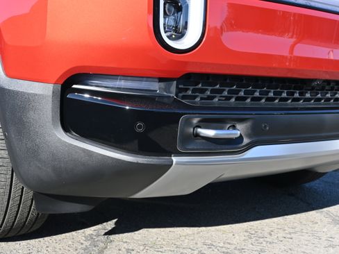 Used 2025 Rivian R1T Adventure image 21