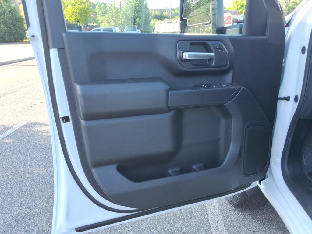 New 2026 Chevrolet Silverado 2500 Custom w/ Custom Value Package AWD/4WD image 20