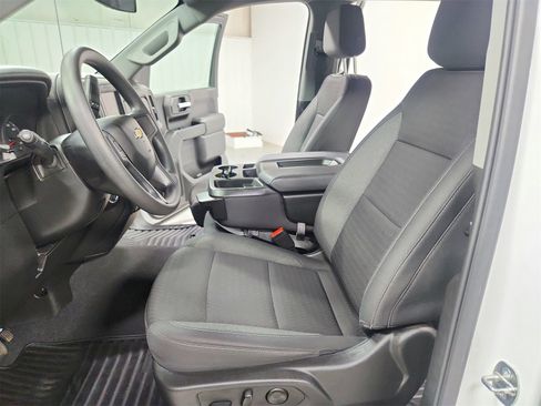 Used 2024 Chevrolet Silverado 1500 Custom image 19