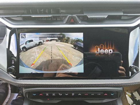 New 2026 Jeep Cherokee Limited AWD/4WD image 20