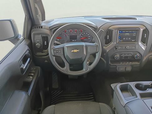 Used 2019 Chevrolet Silverado 1500 Custom w/ Custom Convenience Package RWD image 36