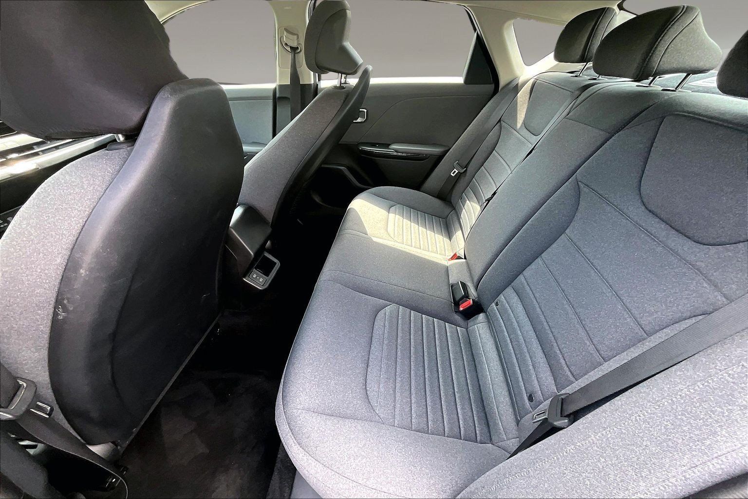 Used 2025 Kia K4 EX FWD image 24