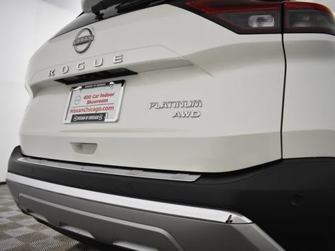 Certified 2023 Nissan Rogue Platinum AWD/4WD image 43