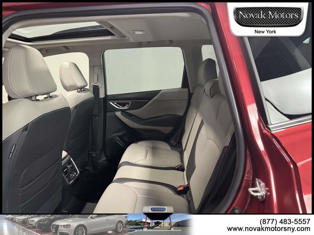 Used 2022 Subaru Forester Limited AWD/4WD image 11