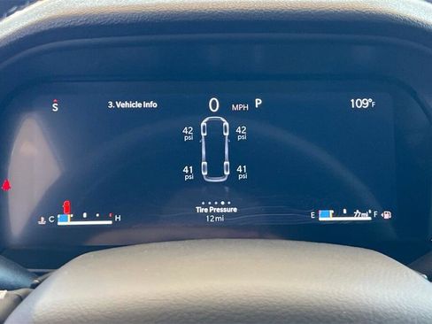 New 2025 Jeep Grand Cherokee L Altitude image 25