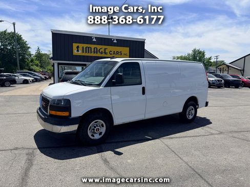 Used 2019 GMC Savana 2500 w/ Driver Convenience Package RWD image 1