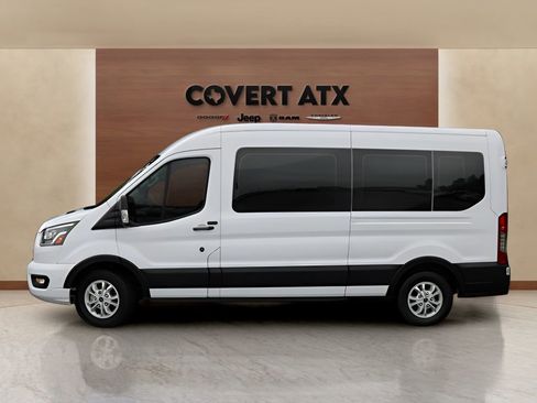 Used 2023 Ford Transit 350 XLT RWD image 2