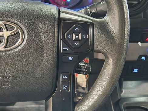 Used 2021 Toyota Tacoma SR RWD image 48