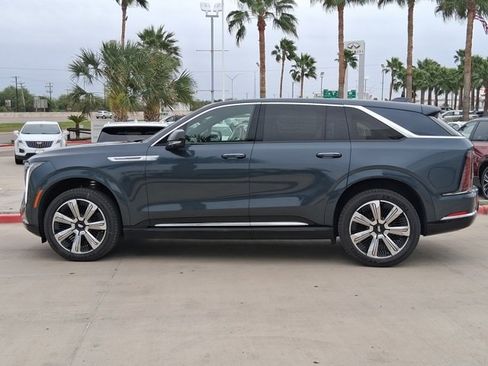 New 2026 Cadillac Escalade IQ Luxury 1 image 3