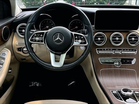 Used 2020 Mercedes-Benz C 300 Sedan image 5
