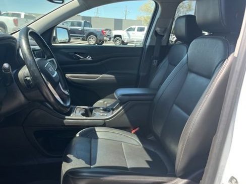 Used 2023 GMC Acadia SLT AWD/4WD image 27