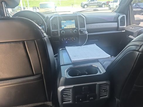 Used 2019 Ford F350 Platinum w/ Platinum Ultimate Package AWD/4WD image 14