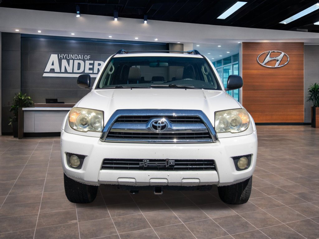 Used 2008 Toyota 4Runner SR5 AWD/4WD image 3