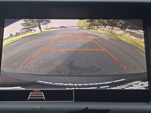 Used 2021 Chevrolet TrailBlazer RS image 37