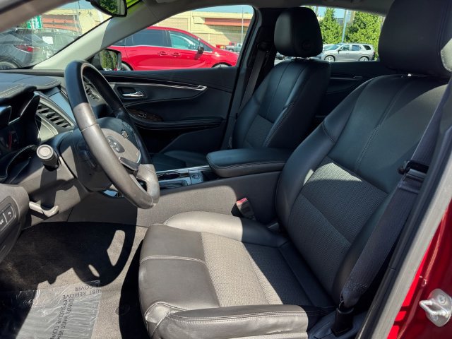 Used 2015 Chevrolet Impala LT w/ Convenience Package FWD image 6