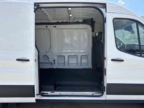 New 2025 Ford Transit 250 XL image 7