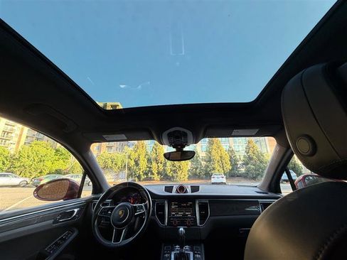 Used 2016 Porsche Macan S AWD/4WD image 32