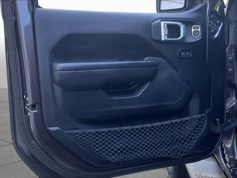 Used 2018 Jeep Wrangler Unlimited Sport S AWD/4WD image 21