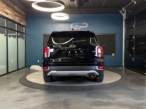 Used 2022 Hyundai Palisade SEL w/ Premium Package AWD/4WD image 4