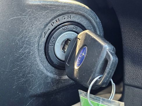 Used 2017 Subaru Impreza 2.0i image 40