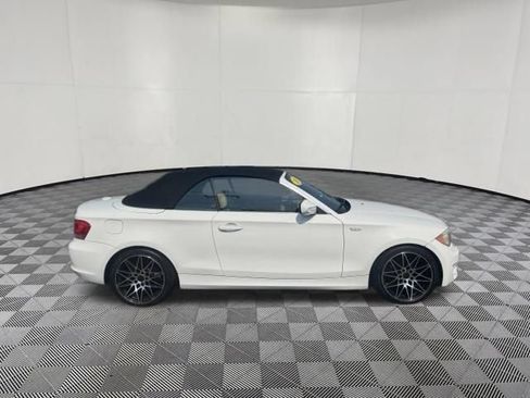 Used 2013 BMW 128i Convertible RWD image 4