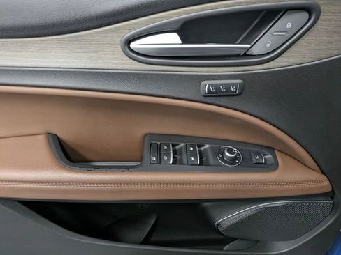 Used 2021 Alfa Romeo Stelvio Ti w/ Nero Edizione image 9