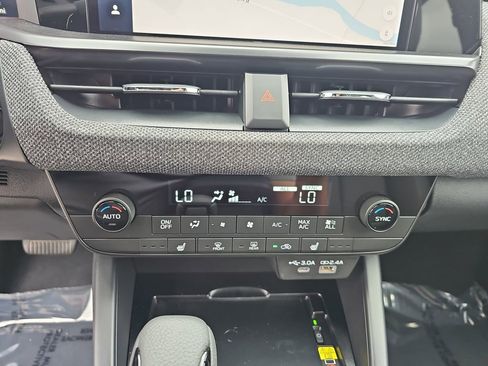 New 2026 Subaru Outback Limited XT AWD/4WD image 24
