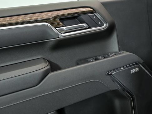 New 2026 GMC Sierra 1500 Elevation w/ Elevation Premium Package AWD/4WD image 6