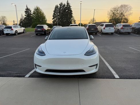 Used 2021 Tesla Model Y Performance AWD/4WD image 5