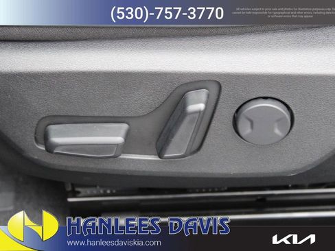 New 2025 Kia EV6 Light image 14