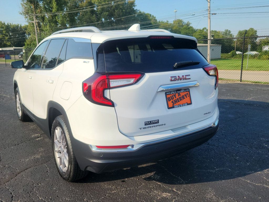 Used 2024 GMC Terrain SLT w/ Tech Package AWD/4WD image 11