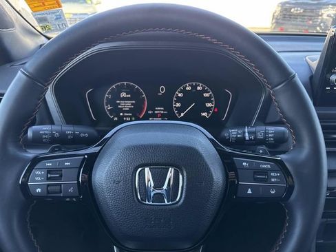 Used 2025 Honda Pilot TrailSport image 20