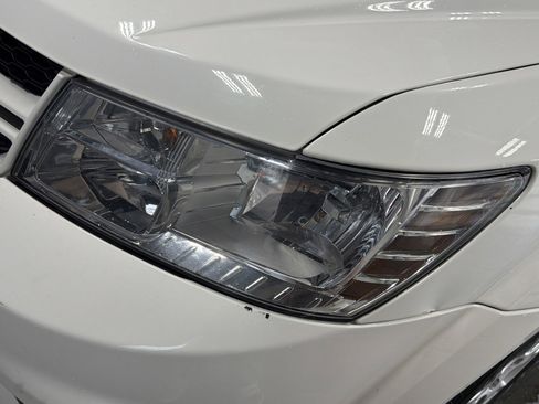 Used 2013 Dodge Journey R/T w/ Flexible Seating Group image 5