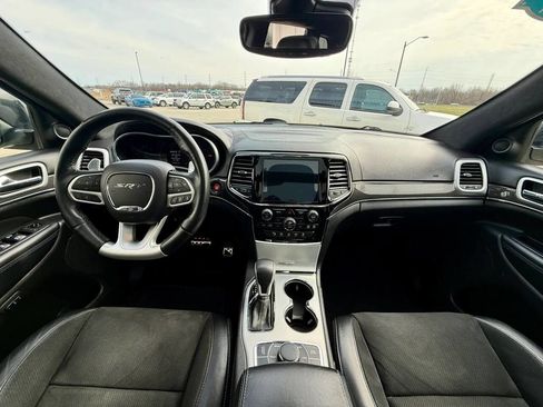 Used 2019 Jeep Grand Cherokee SRT w/ Trailer Tow Group IV image 16